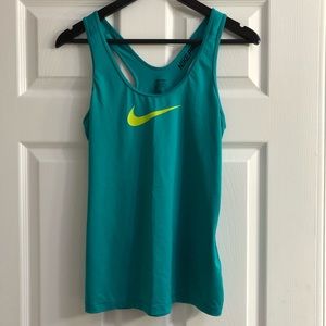 Nike Pro Dri-Fit Workout Tank Size Medium